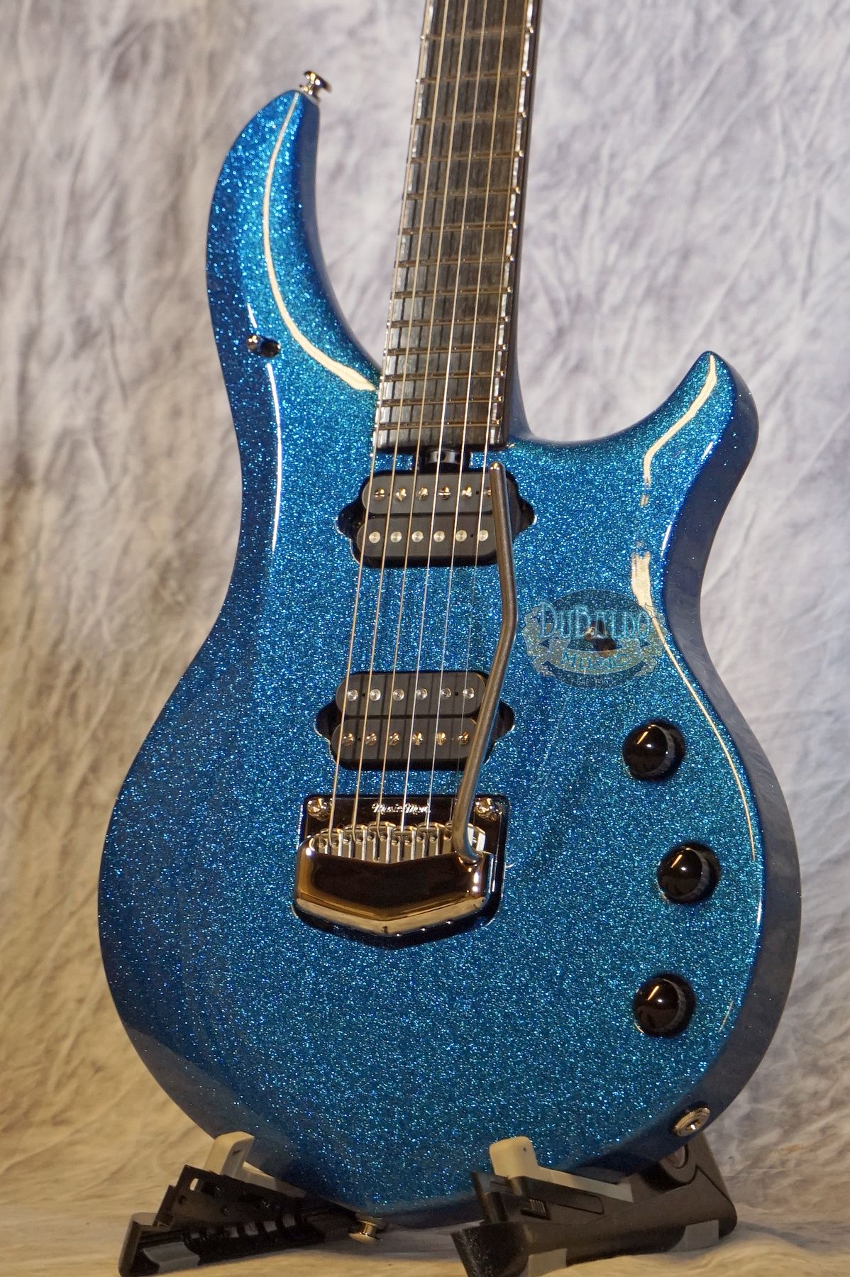 music man majesty bfr marine blue sparkle