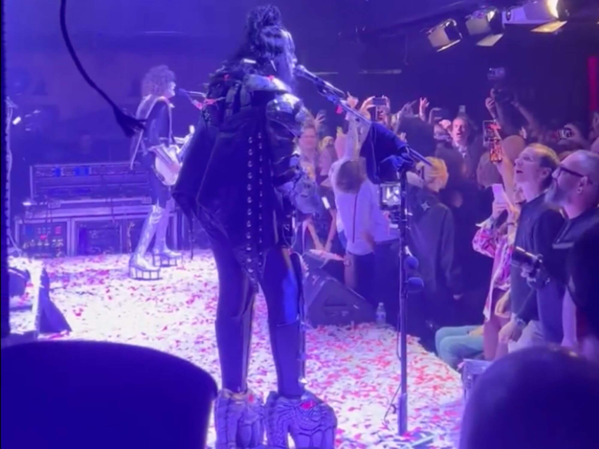 kiss-reportedly-played-a-private-show-for-less-than-100-people-pro